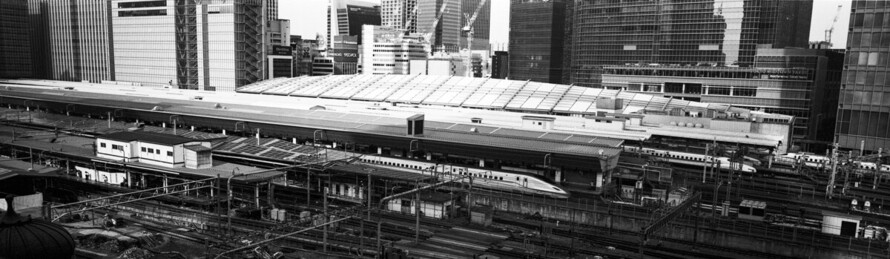 Hokuriku and Tokaido Shinkansen at Tokyo Station; with Fujifilm TX-1 and JCH Street Pan 400.