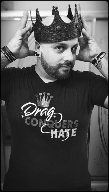 “We're born naked, and the rest is Drag."

- RuPaul

#dragisnotdangerous #dragconquershate #dragispolitical

🏳️‍⚧️🤍🩷🩵🤎🖤❤️🧡💛💚💙💜🏳️‍🌈