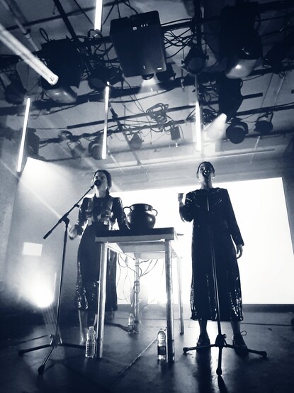 El dúo catalán Tarta Relena en vivo.
Mtl, 26.08.2022