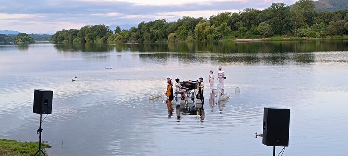 Piano concert floating on a river