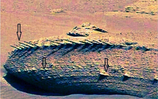 https://www.telegraph.co.uk/news/2023/07/23/mars-protrusions-alien-spaceship-crash-landing-possibility/