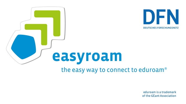 Zu sehen ist das Logo von easyroam: Pfeil-Element schräg angeordnet von links unten nach rechts oben: bestehend aus drei Elementen: unten Fünfeck in mittelblau, darüber je ein Winkel in grün mit der Spitze nach oben: Darunter der Schriftzug "easyroam, the easy way to connect to eduroam" in mittelblau. Rechts oben im Bild ist das dunkelblaue DFN-Logo zu sehen. 