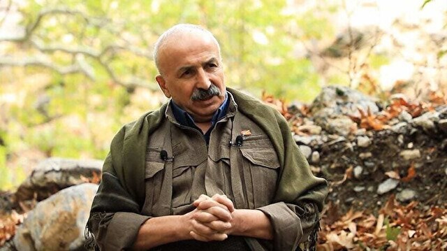 📌 Karasu: Tots els partits kurds haurien d'unir-se per a la unitat nacional
Sí, es va celebrar la Conferència de Lausana; vam escoltar. És important. Es va parlar d'unitat nacional perquè Lausana també va dividir els kurds en trossos. Però quan es tracta d'unitat nacional, cal ser realistes. La unitat nacional sense veure l'estat actual del KDP significa no poder realitzar la unitat nacional. Perquè és un obstacle. Emergeix una percepció com si no hi hauria unitat nacional sense el KDP. Sí, també haurien de venir, però no vindran. No volen unitat nacional. Volen el domini de tota la nació, de totes les forces polítiques.

—————————————————————
https://www.nuceciwan126.xyz/en/2023/07/karasu-all-kurdish-parties-should-come-together-for-national-unity/

Via Difusión Kurdistan en Telegram

#Kurdistan #FreeOcalan #Rojava #Bashur #bakur #turquia #Erdogan #LausanneFailure #rojhilat

