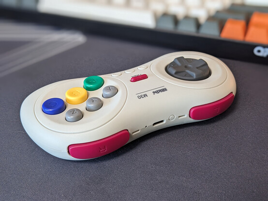 8BitDo M30 controller (White)