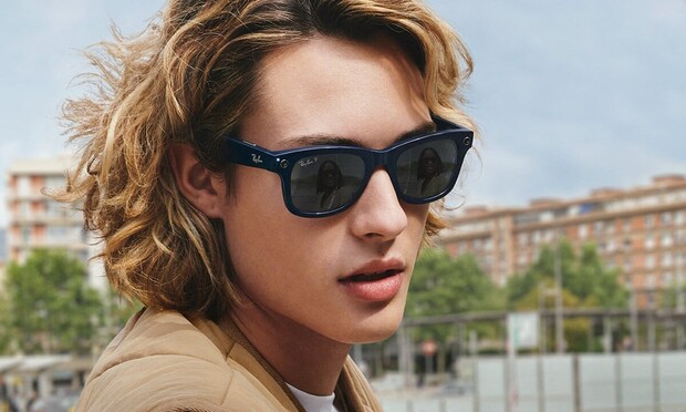Human with smart sunglasses with new feature which can livestream as first person view.