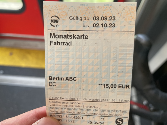 Fahrkarte für eine Fahrradmitnahme im Berliner Verkehr.