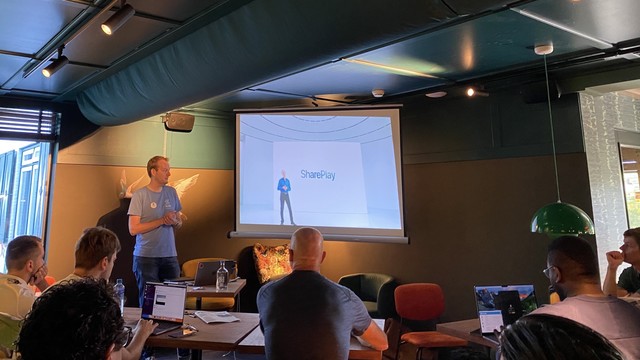 Me, presenting a workshop on SharePlay