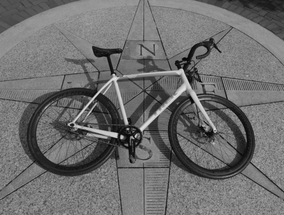 ƒ 9
1/1000
EV -0.30
ISO 400
15mm Focal Length
23mm Focal Length in 35mm Film