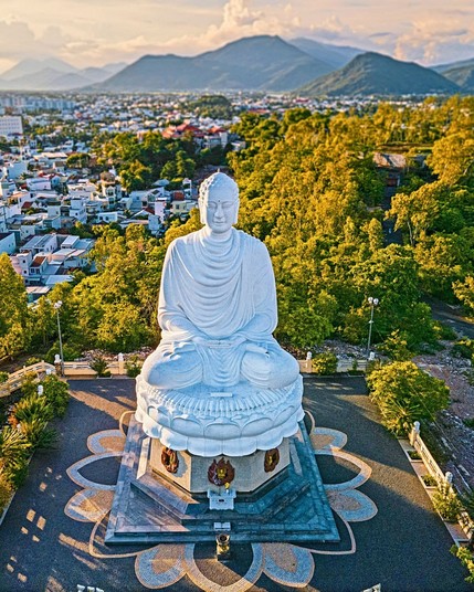 Huge Buddha Statue at Long Son Pagoda, Nha Trang, Vietnam