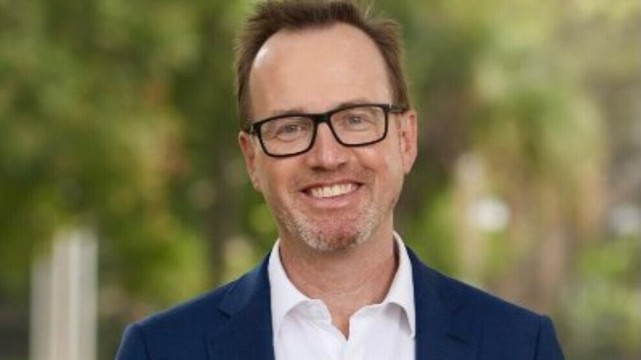 📢Senador australiano condena los ataques turcos contra los kurdos y pide una acción internacional

✅David Shoebridge pide al Gobierno australiano que use su alianza con Estados Unidos y la Coalición sobre el terreno para instarles a utilizar sus vínculos diplomáticos con Turquía para exigir el fin de sus ataques contra los kurdos.

👉https://anfespanol.com/noticias/senador-australiano-condena-los-ataques-turcos-contra-los-kurdos-y-pide-una-accion-internacional-44764
Via @anf_espanol@twitter.com #Kurdistan #FreeOcalan #auspol #turquia #Erdogan #LausanneFailure #ISIS #pkk #europa #feminisme #jineoloji 
