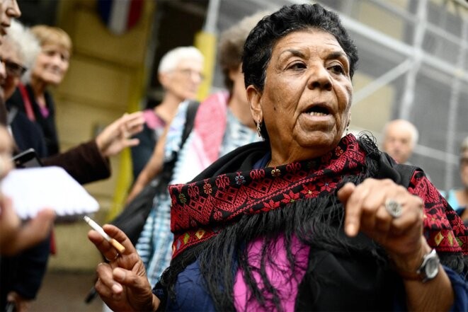 Mariam Abou Daqqa, 72 ans, au commissariat de Noailles à Marseille le 16 octobre 2023. © Photo Christophe Simon / AFP