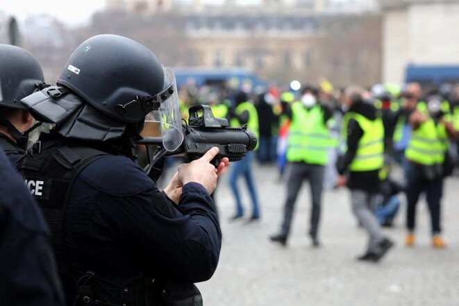 Lors d'une manifestation des « Gilets Jaunes » en janvier 2019 à Paris. © Photo Ludovic Marin / AFP