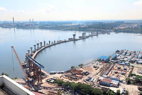 An aerial shot of the construction of a rail bridge for the Rapid Transit System (RTS) Link. / Photo from linked article.