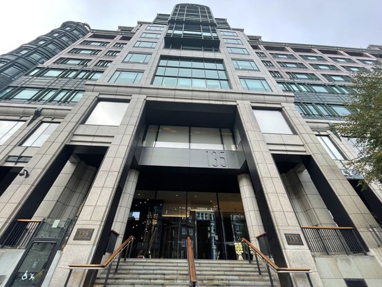 Building front for Hugo & Cat in London