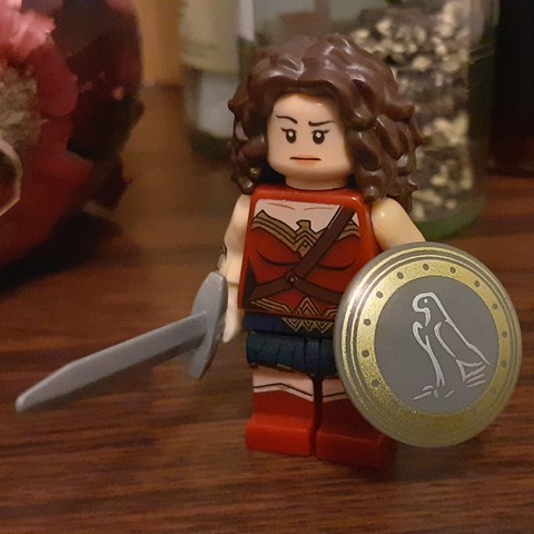 WONDERTROI
(Empath of Themyscira)

A LEGO minifigure creation 