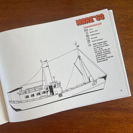 Seite aus dem CIVIL FLEET Malbuch mit der MARE*GO zum Ausmalen.