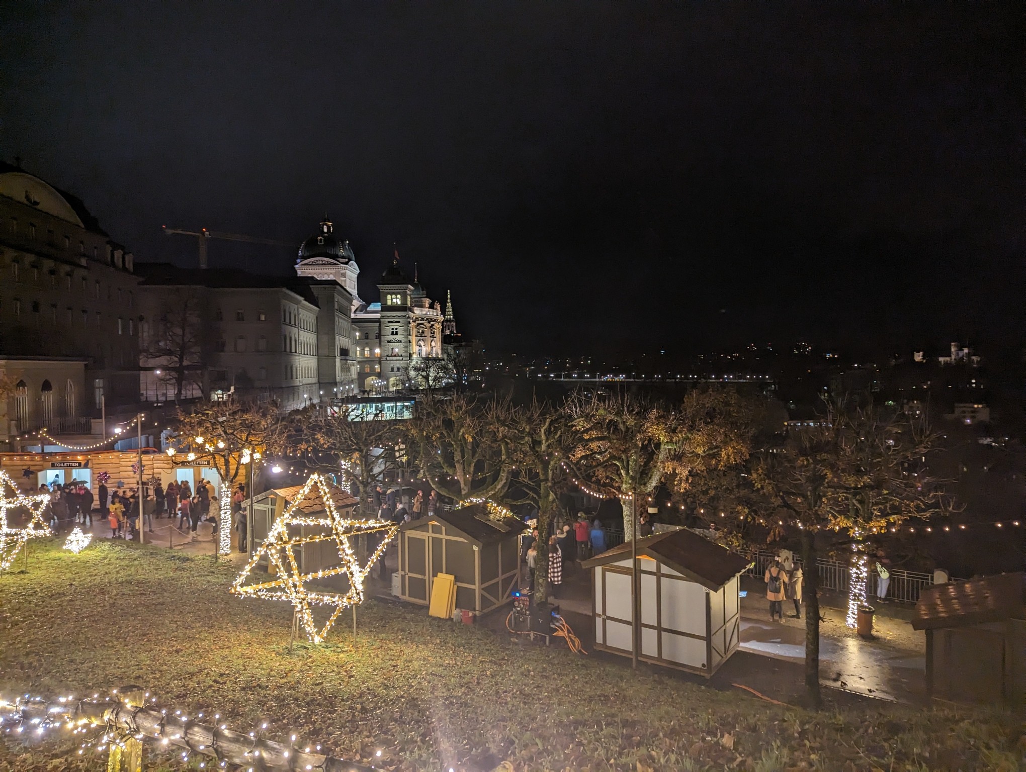 Bern at night, castle and winter market