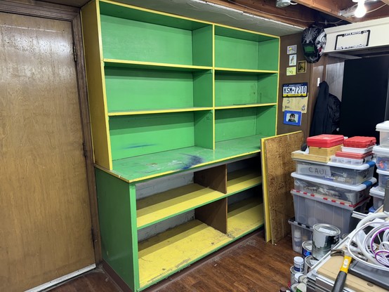 Set of storage cabinets