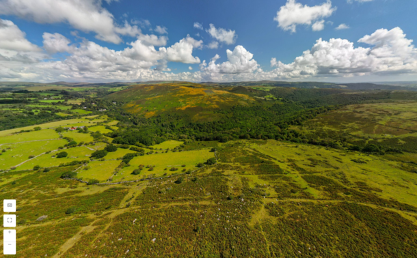 Screenshot der 360° Pano-Ansicht des Combestone Tor im Dartmoor National Park