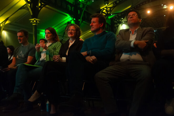 Eric Piolle, Marine Tondelier, Marie Toussaint, Yannick Jadot et Mounir Satouri rassemblés pour le lancement de la campagne des Écologistes aux européennes. © Photo Manuel Magrez/Mediapart