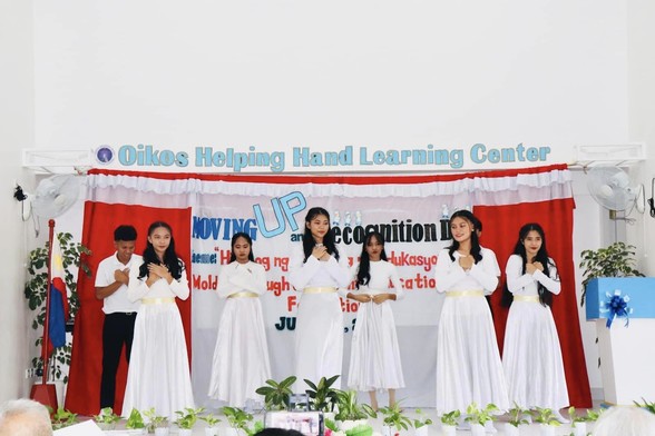 🌟 Experience the magic of talent and gratitude! Our Scholars present a captivating dance, expressing thanks to teachers, parents, and sponsors. Witness their growth and celebrate the transformative power of education. Share the joy and be part of uplifting the next generation! #DanceOfGratitude  #EmpowerThroughEducation 