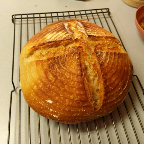 The boule on a cooling rack.