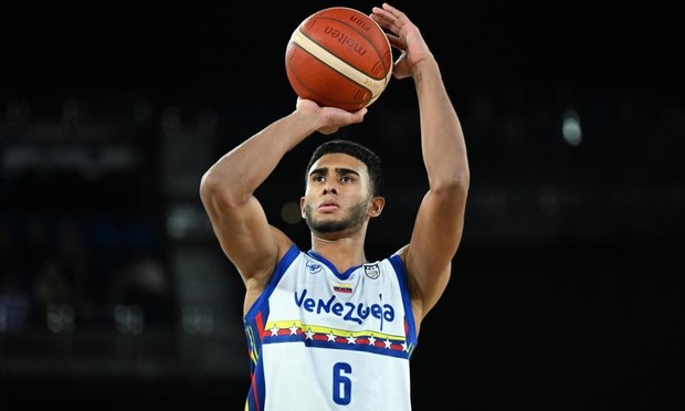  Muere basquetbolista venezolano Garly Sojo;  yo tenia 24 años

