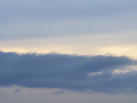 Fifteen minutes to go; a bunch of medium-high clouds appear to have ganged up on our fiery yellow ball.  Still some cloud-painting going on, but it's clearly not going to be a big production of a sunset.