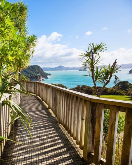 The scenic boardwalk at Ocean Beach, New Zealand