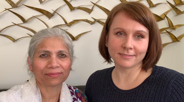 De Pratto gave part of her liver to Farah Ali, left, becoming one of a small group of living donors who have stepped up to help address Canada’s shortage of donations from deceased people. (Brian Goldman/CBC)