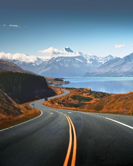 The picturesque road leading to Mount Cook, New Zealand