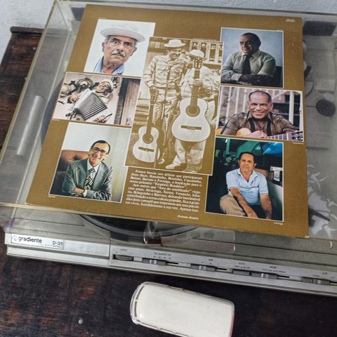 Encarte do vinil 