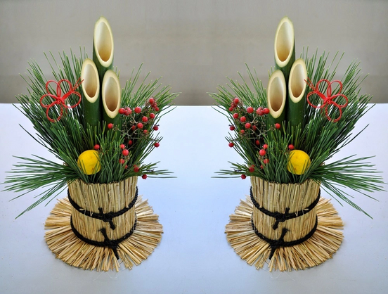 Kadomatsu: Japanese Traditional New Year's Entrance Decoration that brings Happiness 