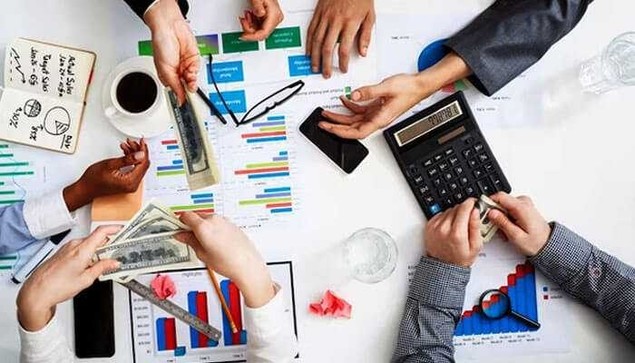 In the dynamic landscape of business operations, effective expense management is crucial for sustained growth and profitability. One area that demands particular attention is controlling business expenses. This task requires a strategic approach and careful consideration of various cost factors. 
