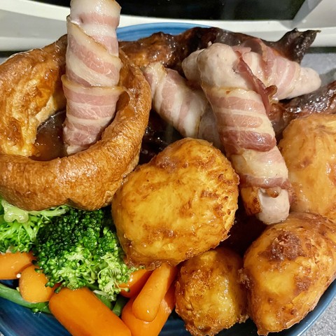 Roast Dinner with Gravy