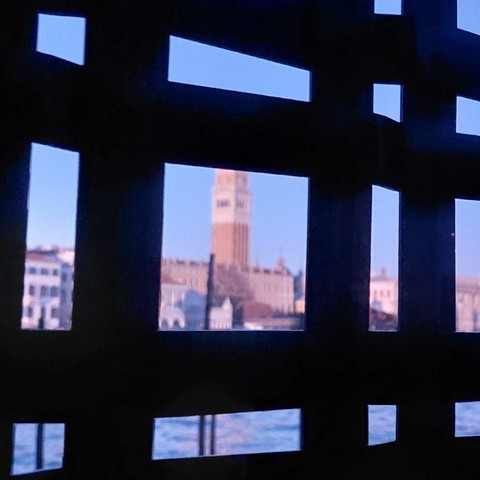 Buongiorno. Don't worry about it! I didn't end up in the lead chambers. It was in the museum at the Dogana. Saluti, Mafalda Cinquetti