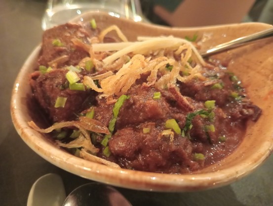 Laal Mas (chunks of lamb in a Biryani style sauce)