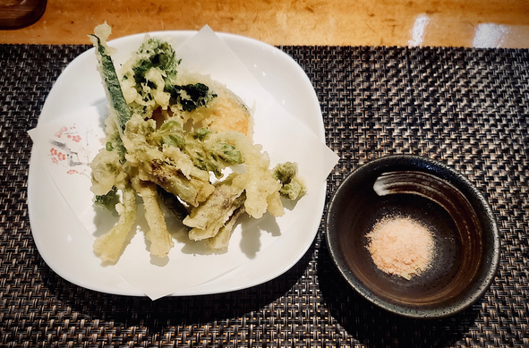 うどの天ぷら春の味