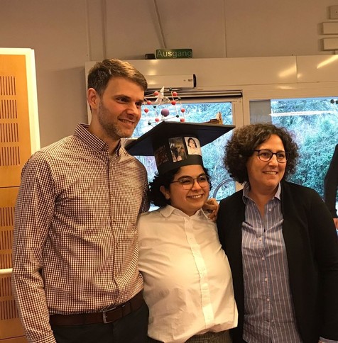 Dilara with her perovskite-themed PhD hat!