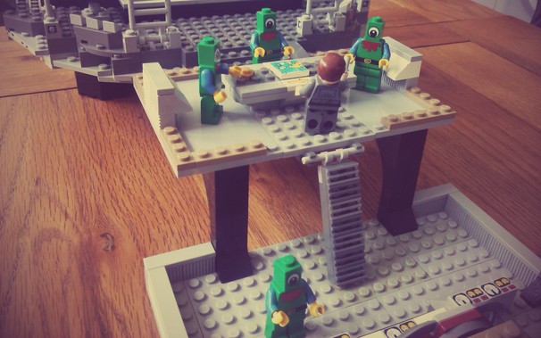 The NX-01 Situation Room, during an attack of the One-Eyed Gorn