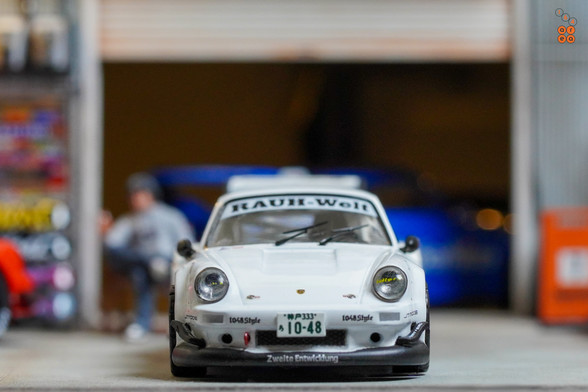 Porsche RWB 930 Kamizawa by Tarmac Works in 1:64 scale with 1:64 figure on area 164