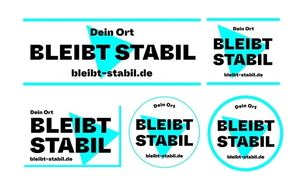 Flyer und Aufkleber mit Schwarzer Schrift auf weißem Grund umrandet in türkis und ein Dreieck in Türkis  zusammen ein Logo der Aktion Bleibt stabil