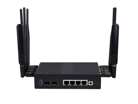 #BananaPi BPI-R4 Router board case ready.BPI-R4  with #MediaTek #MT7988A (#Filogic880) design ,4GB DDR4 RAM,8GB eMMC,128MB SPI-NAND onboard, 2x 10Gbe SFP, 4x Gbe network port, 2lane interface for #Wifi7 NIC 
https://docs.banana-pi.org/en/BPI-R4/BananaPi_BPI-R4 
#openwrt #router #industrialdesign 