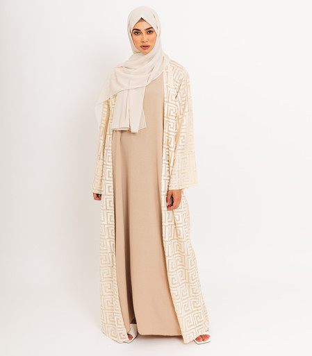 Mosaic Cream Open Abaya

The intricate mosaic-inspired pattern adds a touch of artistry and sophistication to this cream coloured abaya.

🆕Shop: https://missabaya.com/abaya/open-abayas/mosaic-cream-open-abaya/

📷IG: https://instagram.com/missabaya

#abaya #openabaya #MISSABAYA #hijab #jilbab #khimar #cream #eid #ramadan
