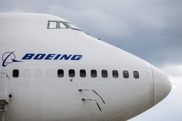 Boeing plane nose