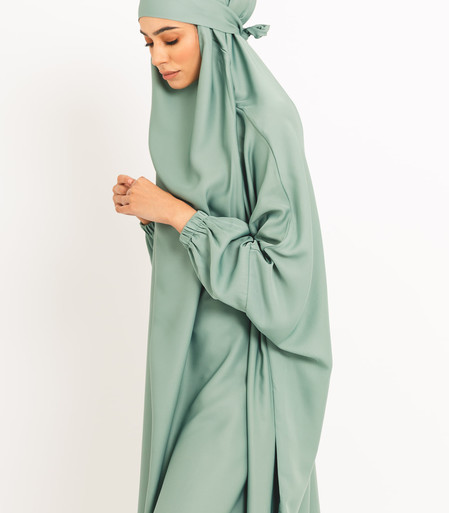 Mint Green Khimar

The loose batwing design ensures a comfortable and modest fit, suitable for all body types. Made from lightweight nidha fabric

🆕Shop: https://missabaya.com/abaya/khimar/mint-green-khimar/

📷IG: https://instagram.com/missabaya
💙Twitter: https://twitter.com/MissAbaya1
📸Pinterest: https://www.pinterest.co.uk/missabaya/

#abaya #mint #MISSABAYA #hijab #jilbab #khimar #abayaUK #eid #ramadan