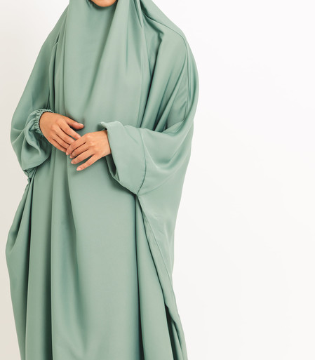 Mint Green Khimar

The loose batwing design ensures a comfortable and modest fit, suitable for all body types. Made from lightweight nidha fabric

🆕Shop: https://missabaya.com/abaya/khimar/mint-green-khimar/

📷IG: https://instagram.com/missabaya
💙Twitter: https://twitter.com/MissAbaya1
📸Pinterest: https://www.pinterest.co.uk/missabaya/

#abaya #mint #MISSABAYA #hijab #jilbab #khimar #abayaUK #eid #ramadan