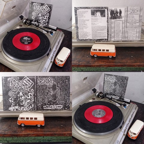 Montagem de fotos com vinil no toca discos de fundo na foto capa do vinil, parte interna da capa do vinil, capa do vinil aberta