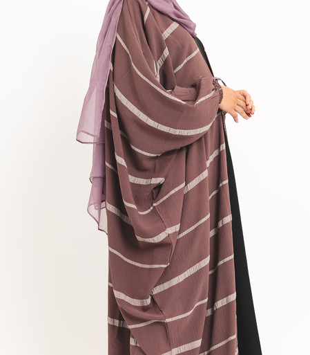 Thaqafa Mauve Open Abaya

The abaya features a stunning mauve colour adorned with lighter stripes.

🆕Shop: https://missabaya.com/abaya/open-abayas/thaqafa-mauve-open-abaya/

📷IG: https://instagram.com/missabaya
💙Twitter: https://twitter.com/MissAbaya1
📸Pinterest: https://www.pinterest.co.uk/missabaya/


#abaya
#openabaya 
#MISSABAYA 
#hijab 
#jilbab 
#khimar 
#abayaUK 
#eid 
#ramadan 
#ModestFashion 
#Dress 
#Fashion