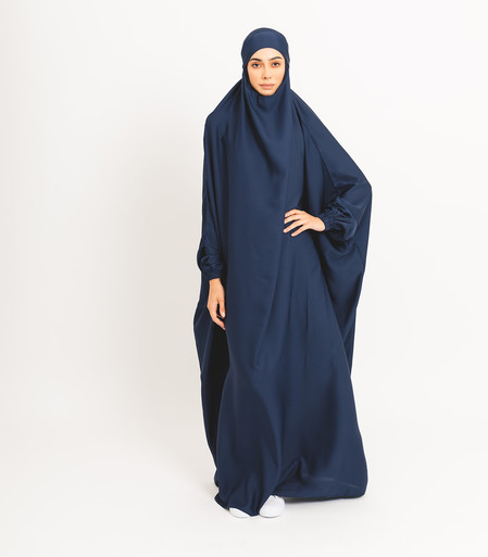 Midnight Blue Khimar

The loose batwing jilbab design offers a comfortable and modest fit.

🆕Shop: https://missabaya.com/abaya/khimar/midnight-blue-khimar/

📷IG: https://instagram.com/missabaya

#abaya #openabaya #MISSABAYA #hijab #jilbab #khimar #abayaUK #eid #ramadan #ModestFashion #Dress #Fashion 